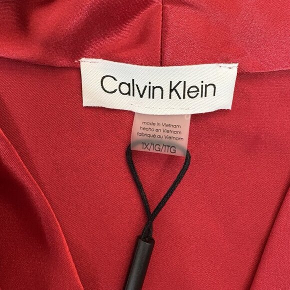 Calvin Klein Women's Satin Blouse Plus Size 1X Red Wrap Front V-Neck NWT $89 - Picture 12 of 16